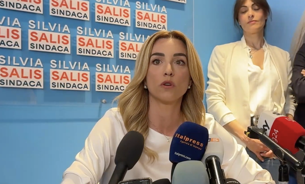 Genova ha scelto di voltare pagina: Silvia Salis è la nuova sindaca Genova ha scelto di voltare pagina: Silvia Salis è la nuova sindaca