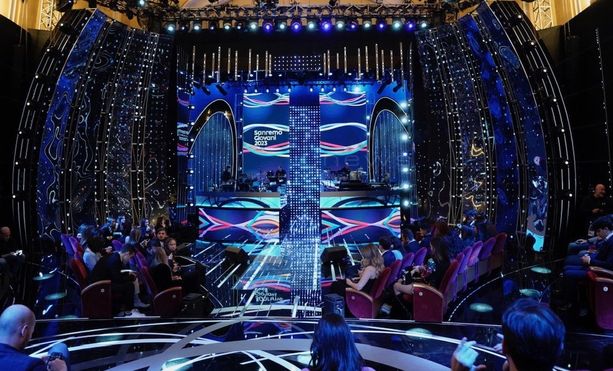 In diretta dal Teatro del Casinò le immagini di Sanremo Giovani In diretta dal Teatro del Casinò le immagini di Sanremo Giovani