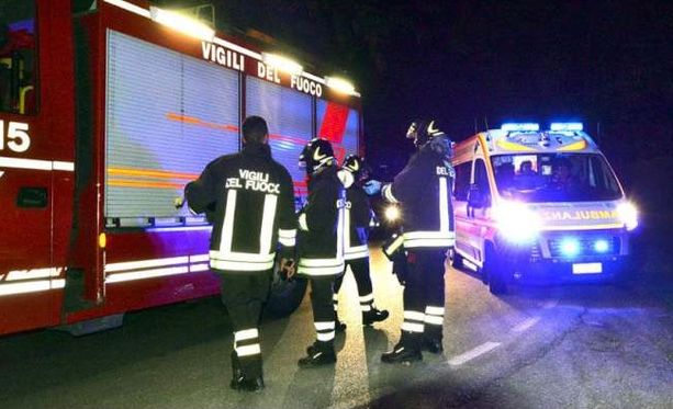 Incidente nella notte a Malnate: feriti una ragazza di 17 anni e due ragazzi di 18 e 20 anni Incidente nella notte a Malnate: feriti una ragazza di 17 anni e due ragazzi di 18 e 20 anni