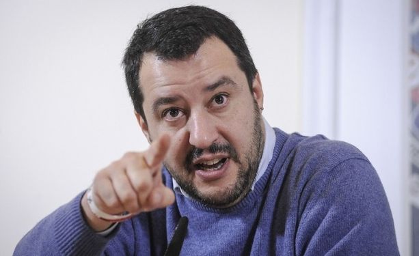 Caos Lega in Piemonte, Salvini: "Cirio? Ha il nostro sostegno, vincerà con oltre 20 punti di distacco" Caos Lega in Piemonte, Salvini: "Cirio? Ha il nostro sostegno, vincerà con oltre 20 punti di distacco"