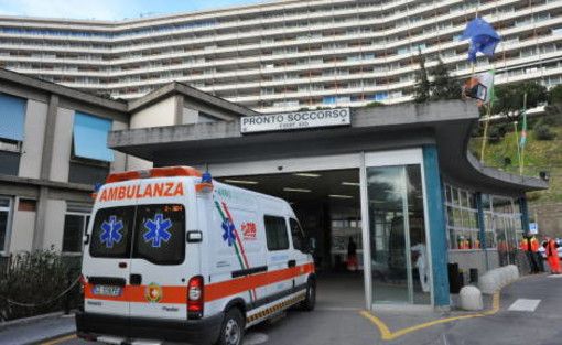 Incidente sul lavoro all'Ansaldo, operaio ricoverato in codice rosso