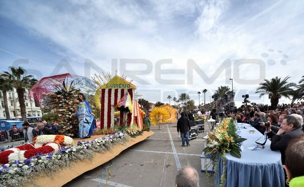 Agenzie organizzano viaggi a Sanremo per il 'Corso fiorito' che non c'è: l'assessorato "Dispiace ma non c'era nulla di ufficiale" Agenzie organizzano viaggi a Sanremo per il 'Corso fiorito' che non c'è: l'assessorato "Dispiace ma non c'era nulla di ufficiale"