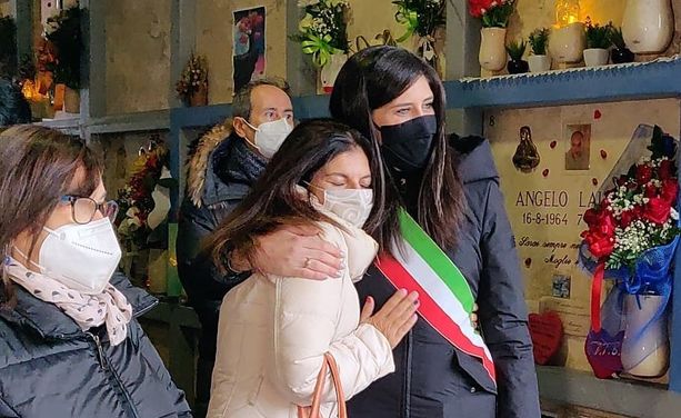 Torino ha ricordato le vittime della tragedia Thyssen. Appendino: "Non è stata fatta piena giustizia" Torino ha ricordato le vittime della tragedia Thyssen. Appendino: "Non è stata fatta piena giustizia"