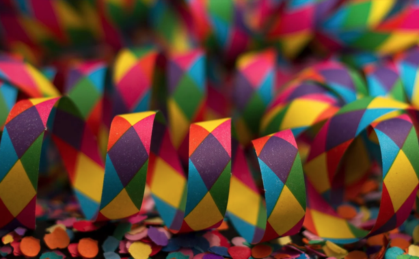 Coriandoli e maschere negli eventi del fine settimana in Granda Coriandoli e maschere negli eventi del fine settimana in Granda