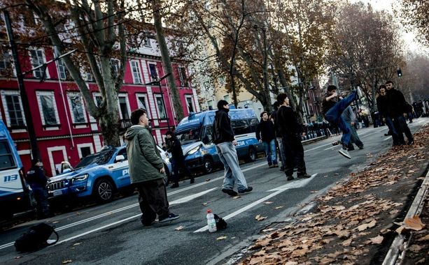 Sgombero Askatasuna, oggi a Torino antagonisti in solidarietà da tutta Italia