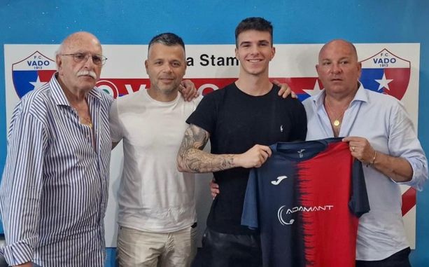 Calciomercato, Vado. La mattinata si apre con la conferma di Mele. Tarabotto: "Orgogliosi di averlo ancora con noi" Calciomercato, Vado. La mattinata si apre con la conferma di Mele. Tarabotto: "Orgogliosi di averlo ancora con noi"