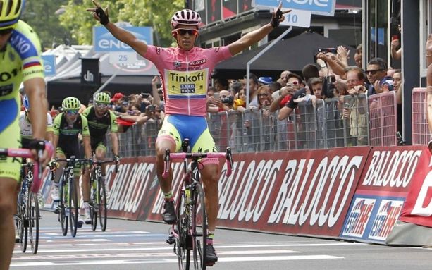 Il Giro d’Italia arriva in Ticino, le chiusure temporanee al traffico Il Giro d’Italia arriva in Ticino, le chiusure temporanee al traffico