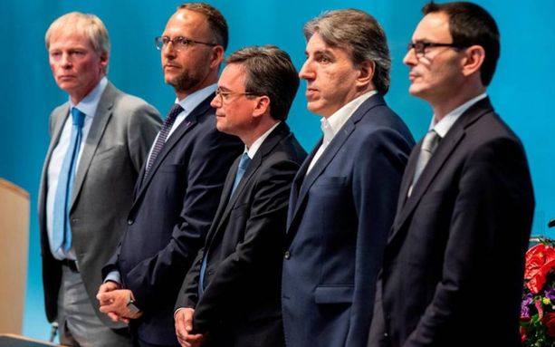 Al via la raccolta delle firme a sostegno del referendum contro l’aumento dei salari dei Consiglieri di Stato Al via la raccolta delle firme a sostegno del referendum contro l’aumento dei salari dei Consiglieri di Stato