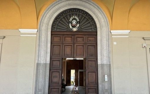 Carcere di Cuneo, per la Procura fu tortura: chiesto il processo per 14 agenti penitenziari Carcere di Cuneo, per la Procura fu tortura: chiesto il processo per 14 agenti penitenziari