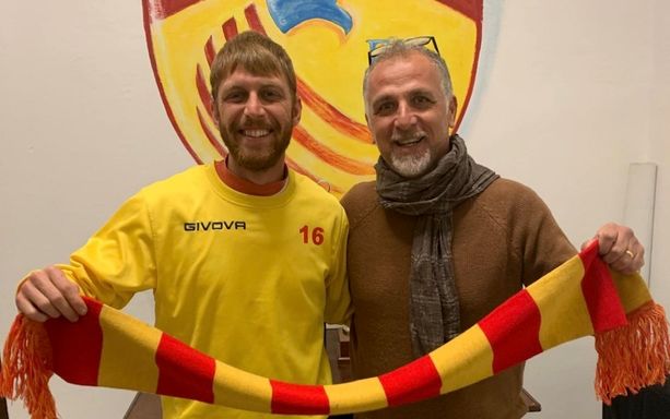 Calciomercato. Ecco Youri Vittori, è arrivata l'ufficialità del ritorno al Finale Calciomercato. Ecco Youri Vittori, è arrivata l'ufficialità del ritorno al Finale