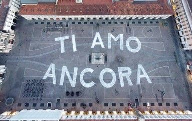 "Ti amo ancora", gli Eugenio in via di Gioia: "Siamo stati noi, dichiarazione d'amore al pianeta Terra"