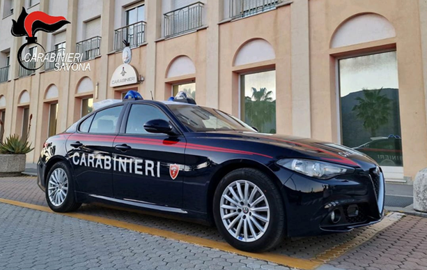 Albenga, spaccate notturne in bar e gelaterie: banda criminale arrestata dai carabinieri
