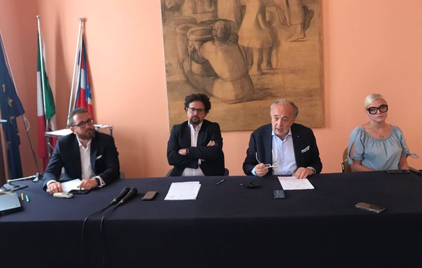 Ragazzo di 15 anni ucciso a coltellate, sentenza storica a Torino: i genitori otterranno risarcimento “equo”