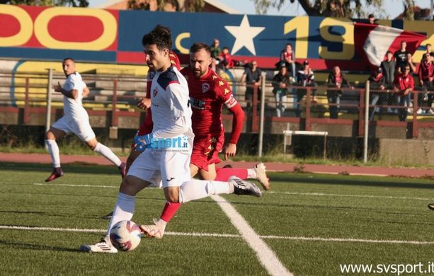 Calcio, Serie D. Il Vado riceve l'Oltrepo e guarda a Varese, trasferte delicate per Cairese e Albenga Calcio, Serie D. Il Vado riceve l'Oltrepo e guarda a Varese, trasferte delicate per Cairese e Albenga