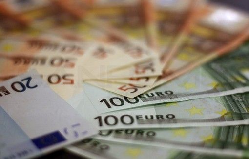 Stime di crescita al ribasso per l’economia dell’area euro pubblicate dalla Commissione