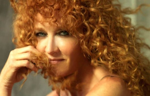 È in arrivo in radio e sulle piattaforme ‘Eroi’, il nuovo singolo di Fiorella Mannoia È in arrivo in radio e sulle piattaforme ‘Eroi’, il nuovo singolo di Fiorella Mannoia