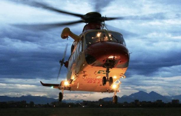 Ragazza di 25 anni investita a Ispra: in volo l'elisoccorso, è grave