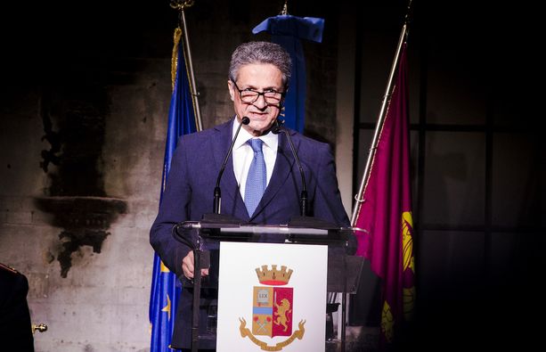 Zone rosse estese e prorogate? Il Questore: “Chi non ha usufruito del servizio ha chiesto di averlo" Zone rosse estese e prorogate? Il Questore: “Chi non ha usufruito del servizio ha chiesto di averlo"