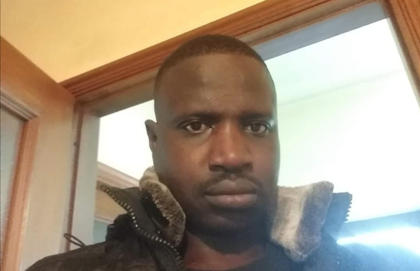 Moiola attonita per la morte sul lavoro del giovane Thiaw. Da qualche mese era nato il suo terzo figlio