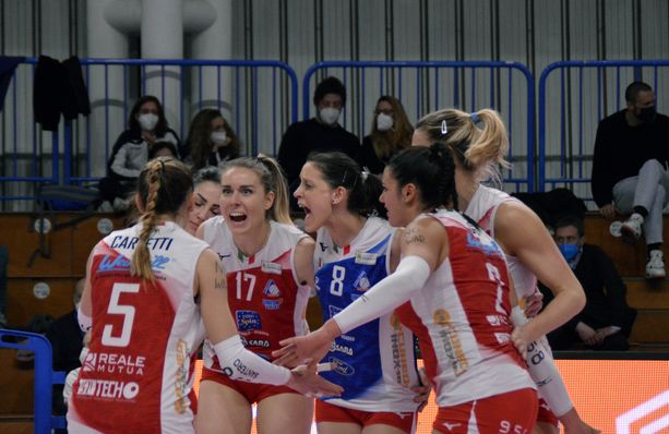 Volley A2/F: Pinerolo ‘si mangia’ Modica e guarda all’A1 Volley A2/F: Pinerolo ‘si mangia’ Modica e guarda all’A1