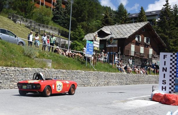 Mauro Massaglia al volante della Osella si aggiudica la 41esima Cesana-Sestriere