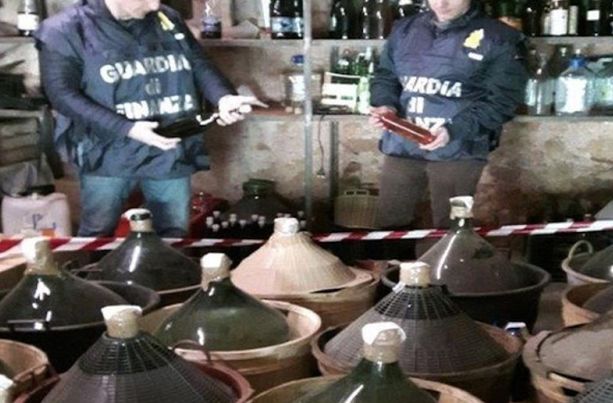 Coldiretti: “Subito chiarezza sulla frode con falso vino doc che riguarda anche l’Astigiano” Coldiretti: “Subito chiarezza sulla frode con falso vino doc che riguarda anche l’Astigiano”