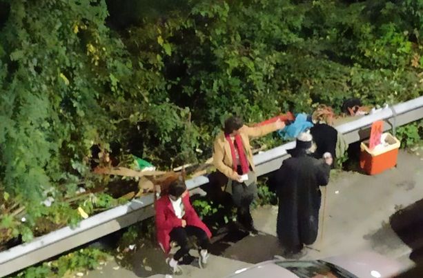 Barriera di Milano: occupati dai senzatetto il giardino Peppino Impastato e il Trincerone Barriera di Milano: occupati dai senzatetto il giardino Peppino Impastato e il Trincerone