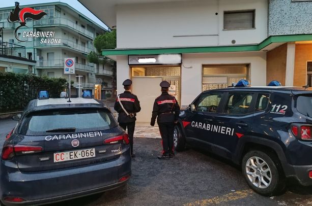 Segnalava morti nelle strutture per anziani alla pompe funebri dietro compensi: quattro indagati (VIDEO) Segnalava morti nelle strutture per anziani alla pompe funebri dietro compensi: quattro indagati (VIDEO)