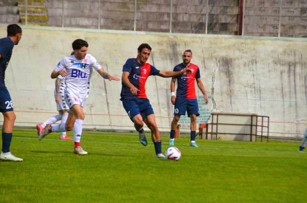 Calcio, Serie D. Vado, è ora del segnale di forza, Albenga ospite del Chisola Calcio, Serie D. Vado, è ora del segnale di forza, Albenga ospite del Chisola
