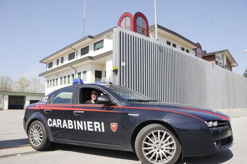 "Mi picchiò con una scopa mentre avevo nostra figlia in braccio": l’ex compagno condannato per maltrattamenti a 2 anni e 10 mesi di reclusione "Mi picchiò con una scopa mentre avevo nostra figlia in braccio": l’ex compagno condannato per maltrattamenti a 2 anni e 10 mesi di reclusione