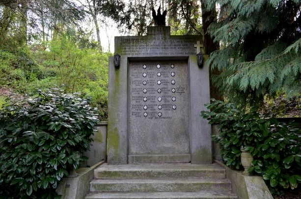 Pian del Lot, Lavolta (Pd): "Svendita che non rispetta la memoria". Iaria: "Assicureremo tutela" Pian del Lot, Lavolta (Pd): "Svendita che non rispetta la memoria". Iaria: "Assicureremo tutela"