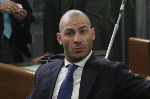 False attestazioni per ottenere il reddito di cittadinanza: a processo Riccardo Bossi False attestazioni per ottenere il reddito di cittadinanza: a processo Riccardo Bossi