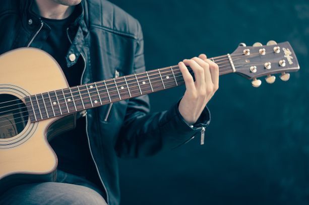 Rassegna RACLETTE, al Studio FOCE di Lugano i concerti di Petrina e Mattak Rassegna RACLETTE, al Studio FOCE di Lugano i concerti di Petrina e Mattak