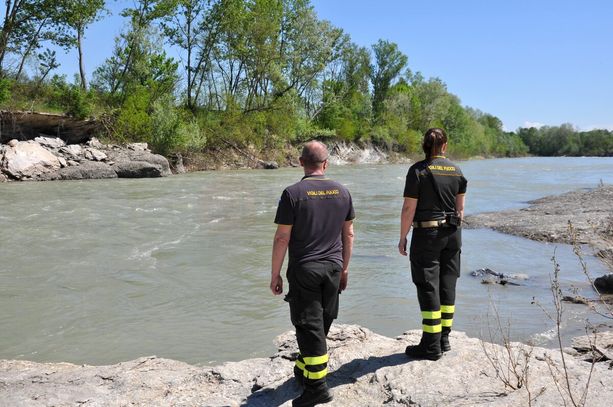 Abdou annegato in Tanaro: l’accusa chiede di condannare l’amico a 6 anni e 4 mesi. Per la difesa va assolto: "Gioco sfociato in tragedia" Abdou annegato in Tanaro: l’accusa chiede di condannare l’amico a 6 anni e 4 mesi. Per la difesa va assolto: "Gioco sfociato in tragedia"