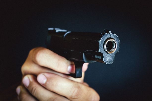 Parte la campagna d’informazione dei carabinieri di Napoli ‘La prima vittima sei tu. No alle armi’ Parte la campagna d’informazione dei carabinieri di Napoli ‘La prima vittima sei tu. No alle armi’