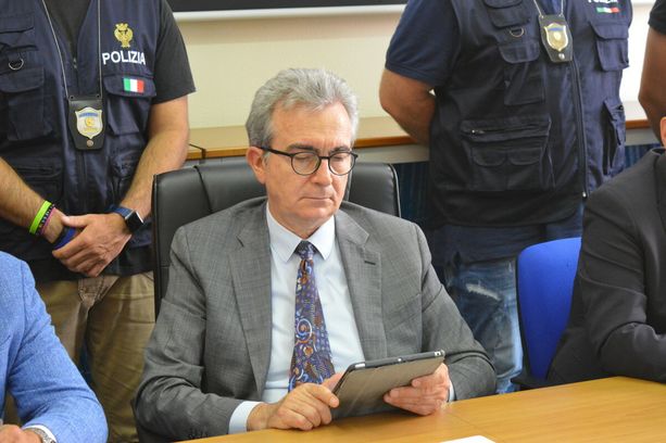 Caso Roggero, il procuratore capo astigiano Biagio Mazzeo: "L'umanità del giudice è un valore, ma non può sostituire la legge" Caso Roggero, il procuratore capo astigiano Biagio Mazzeo: "L'umanità del giudice è un valore, ma non può sostituire la legge"