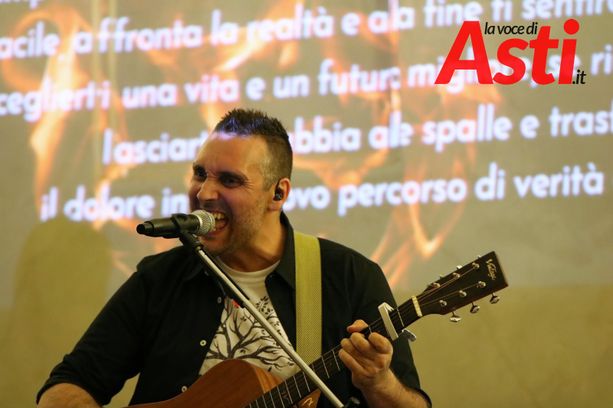 Il mondo artistico astigiano piange la prematura scomparsa di Alessandro Fantino Il mondo artistico astigiano piange la prematura scomparsa di Alessandro Fantino