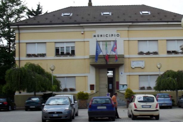 &quot;Non c'è chiarezza sui fondi erogati dalla Regione ai piccoli Comuni del Piemonte per la manutenzione del territorio&quot;. Una lettera di un sindaco del Verbano chiede la sospensione della graduatoria