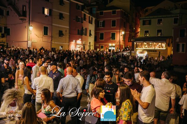 Quando il divertimento è senza tempo: la magia delle serate tra revival e grandi classici targate La Soirée Quando il divertimento è senza tempo: la magia delle serate tra revival e grandi classici targate La Soirée