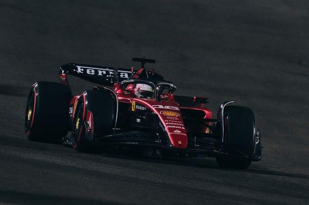 F1. Leclerc si regala un'ultima chance: ad Abu Dhabi partirà in prima fila. Pole per Verstappen
