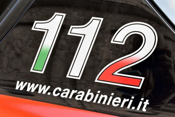 Alassio, anziana aggredita e picchiata in casa da uno sconosciuto: scattate le indagini dei carabinieri Alassio, anziana aggredita e picchiata in casa da uno sconosciuto: scattate le indagini dei carabinieri