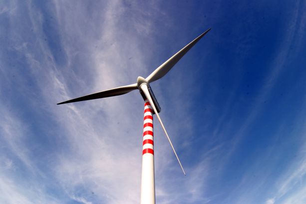 Parco eolico Monte Cerchio, il Consiglio Provinciale contrario: “Progetti inaccettabili, dove vanno distruggono”