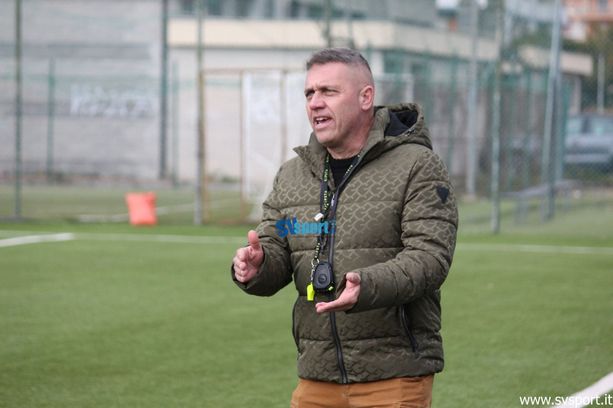 Calcio, Cisano. Porcella racconta la folle notte di Coppa: "La rimonta sul Voltri è nata nella nostra testa. Un errore aver abbandonato il nostro campo di casa" Calcio, Cisano. Porcella racconta la folle notte di Coppa: "La rimonta sul Voltri è nata nella nostra testa. Un errore aver abbandonato il nostro campo di casa"