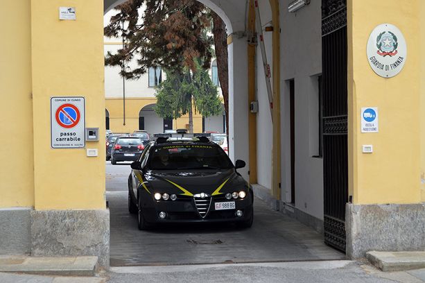 Sindaci agli arresti: legali al lavoro sulle carte dell’inchiesta che ha scosso due Comuni del Roero