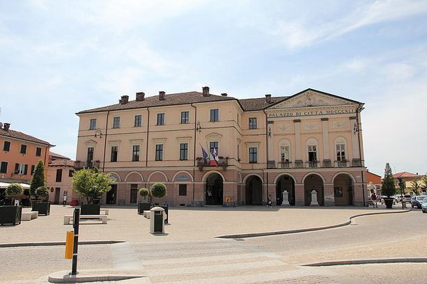 Racconigi, giovedì sera il consiglio comunale: al centro del dibattito l'affaire Bellino Racconigi, giovedì sera il consiglio comunale: al centro del dibattito l'affaire Bellino