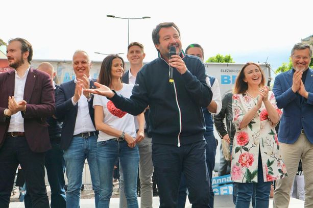 Matteo Salvini a Cuneo: il leader del Carroccio in città per chiudere la campagna del centrodestra Matteo Salvini a Cuneo: il leader del Carroccio in città per chiudere la campagna del centrodestra