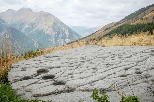 A Pinerolo gli studiosi d’arte preistorica passano la parola alle pietre