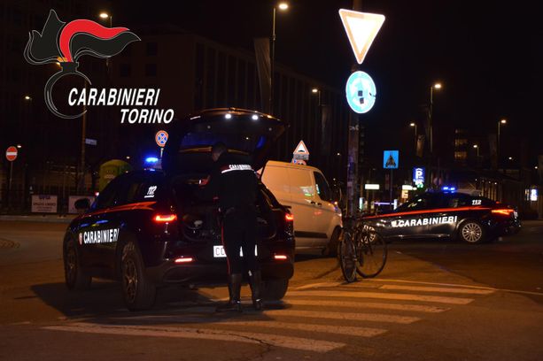 Guida ubriaco nel weekend di Pasqua: cinque volte oltre il limite, patente ritirata e auto sequestrata