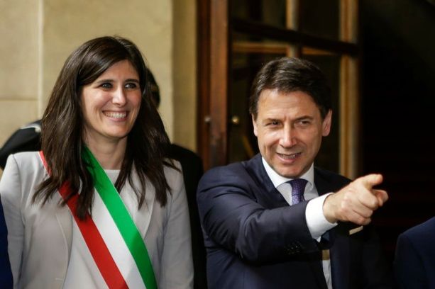 Comunali, Appendino rilancia: "Pd e M5S si confrontino su temi e mettano interesse di Torino al primo posto"