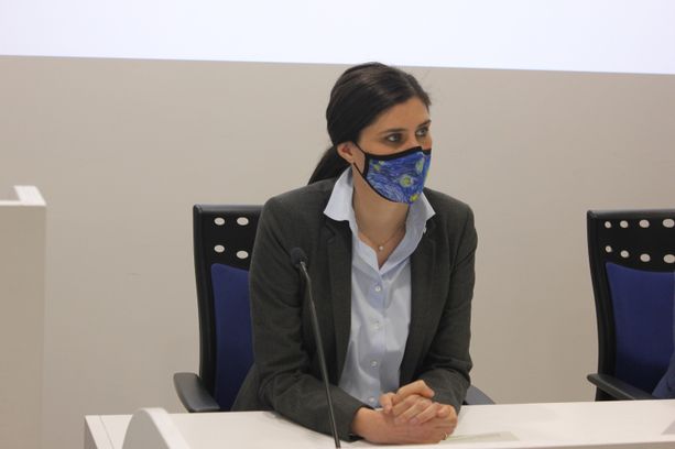 Comunali Torino, Appendino agli attivisti:&quot;Su alleanze confronto con Roma. No a chiusure&quot;